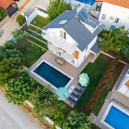 Lidya 3 Bedroom Close To ölüdeniz *